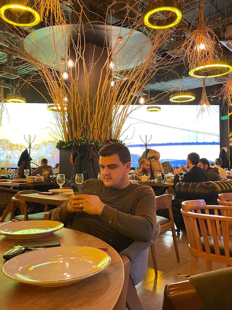  35798211  , 26 ,    --