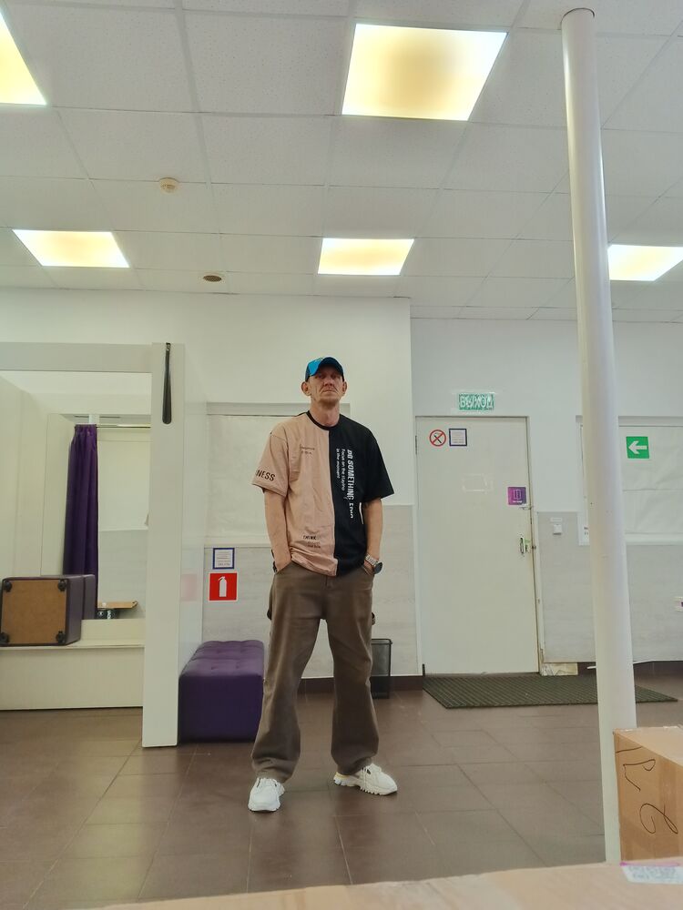  38078371  , 43 ,    