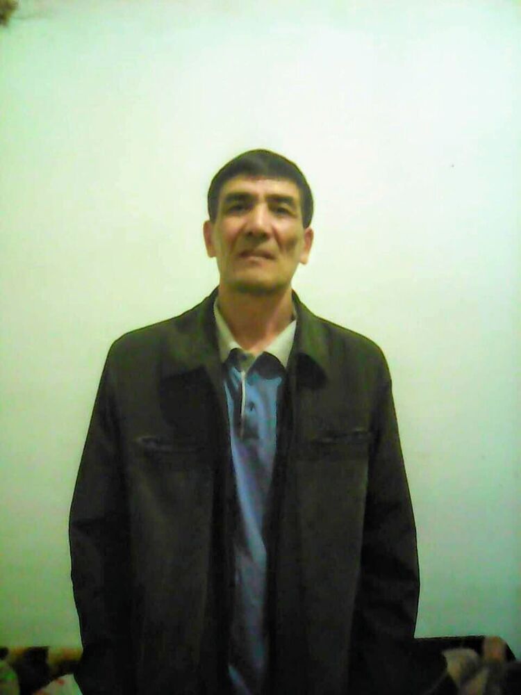  38557691  Kanatbek, 58 ,    