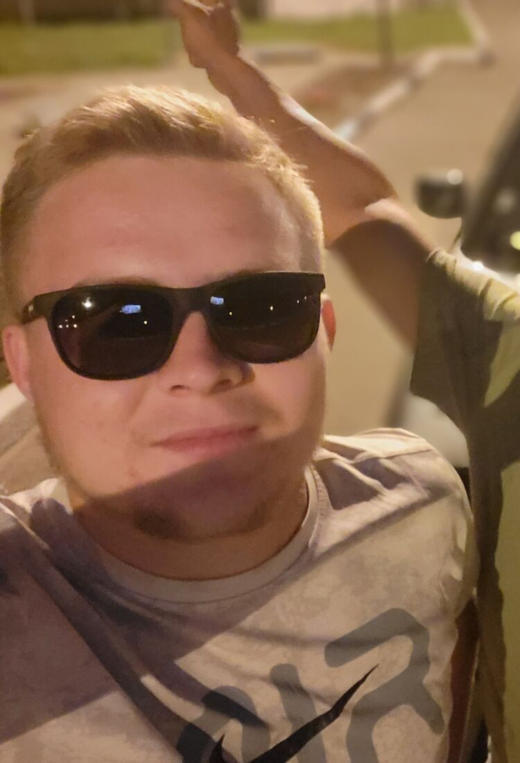  30072841  , 24 ,    
