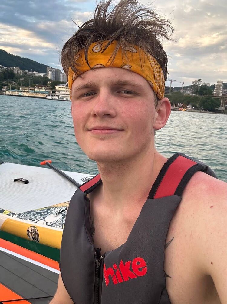 ���������� ������-��-����, ���� ����� �������, 24 ����, ������������ ��� ������, ����� � ���������, c�������� ���������