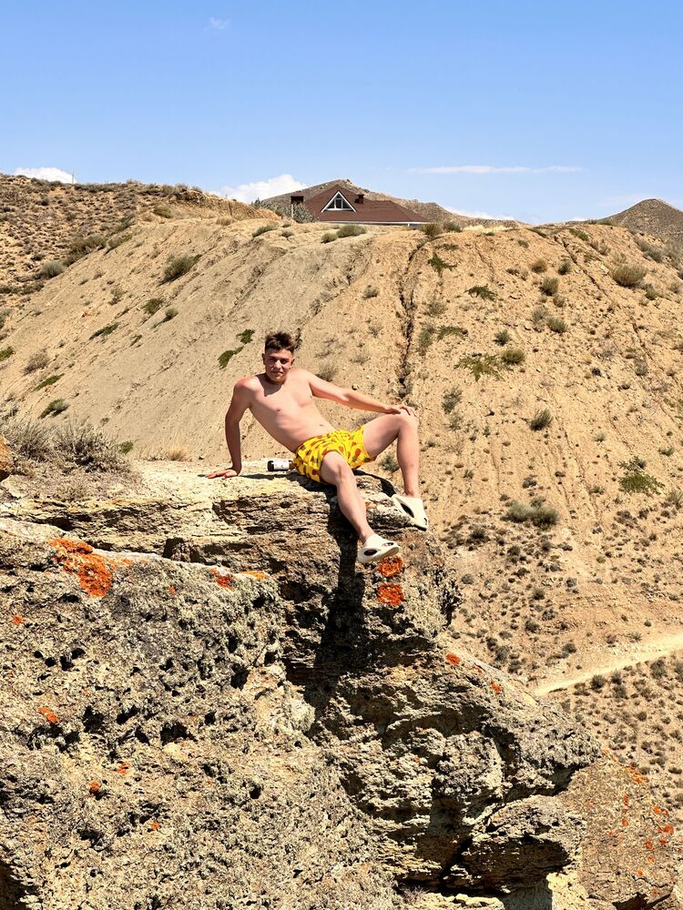 ���� 37344951 ����� ������, 22 ����, ���� ���������� � ���������