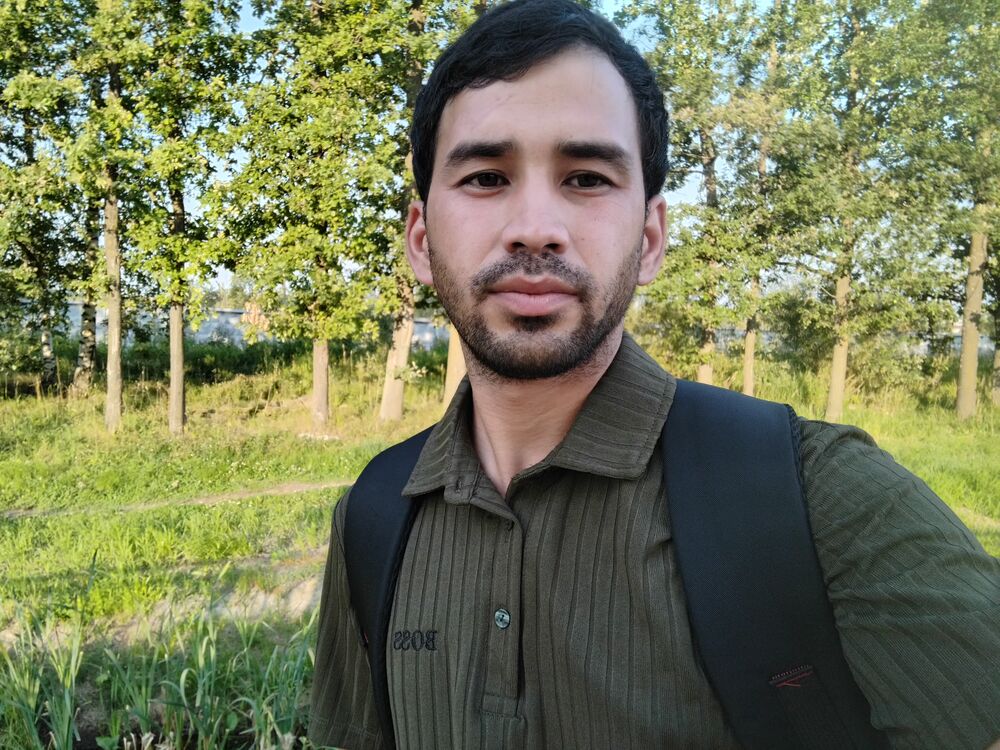  53436691  Allasukur, 24 ,    -