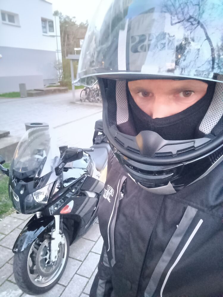  45859401  , 39 ,    Furth