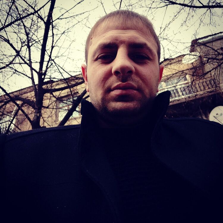  ,   Gevor, 29 ,   ,   