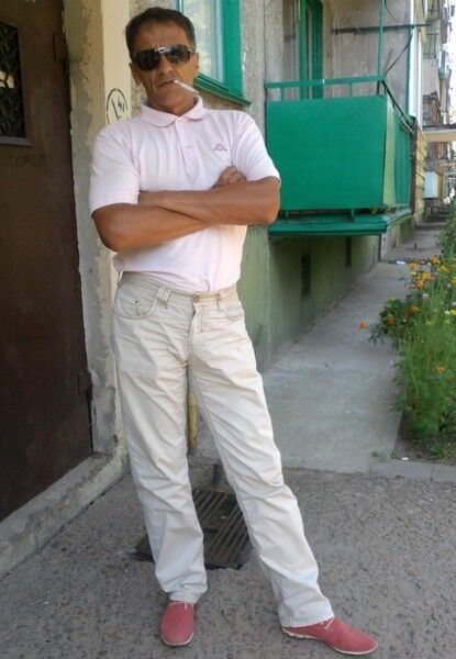  10869801  Aleksandr, 55 ,    