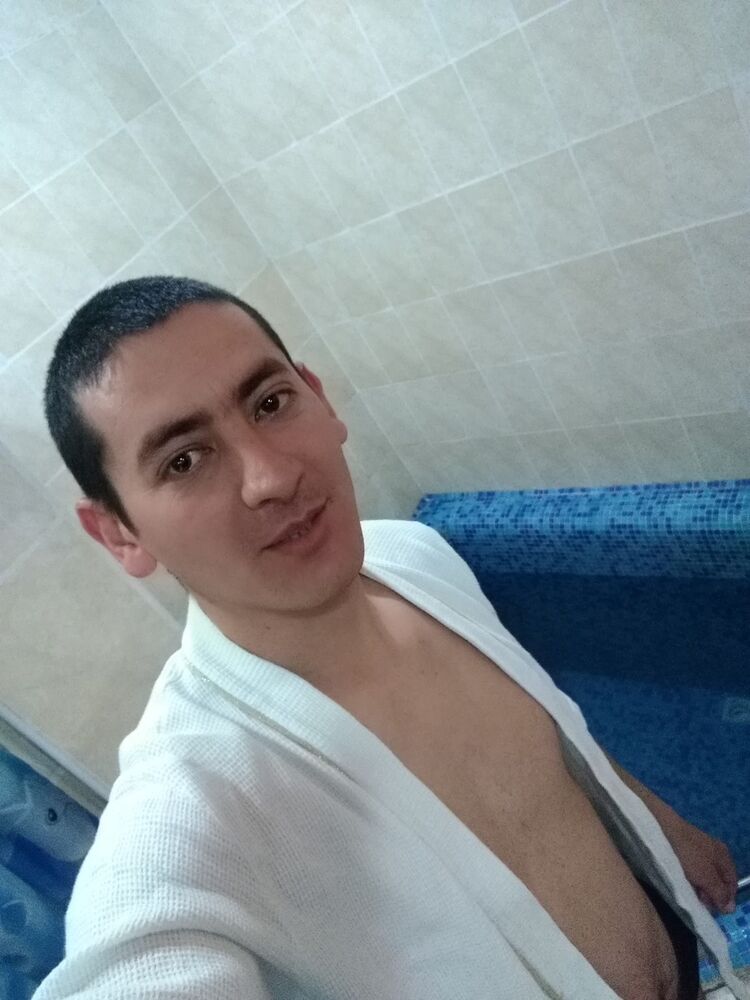  ,   Shoxrux, 35 ,   ,   , c 