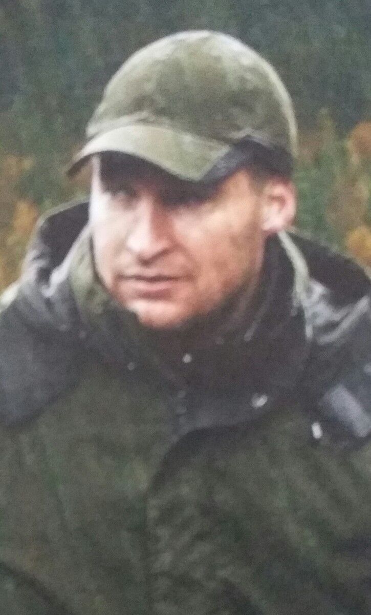  10048561  Alecsandr, 44 ,    