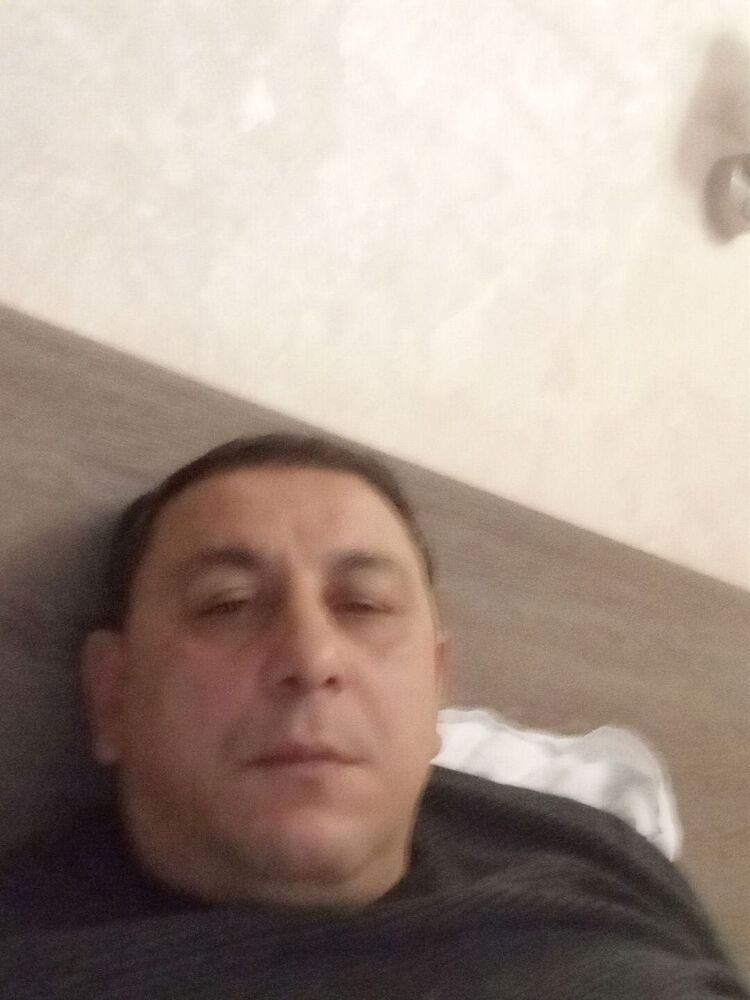  24644151  Nasim, 50 ,    