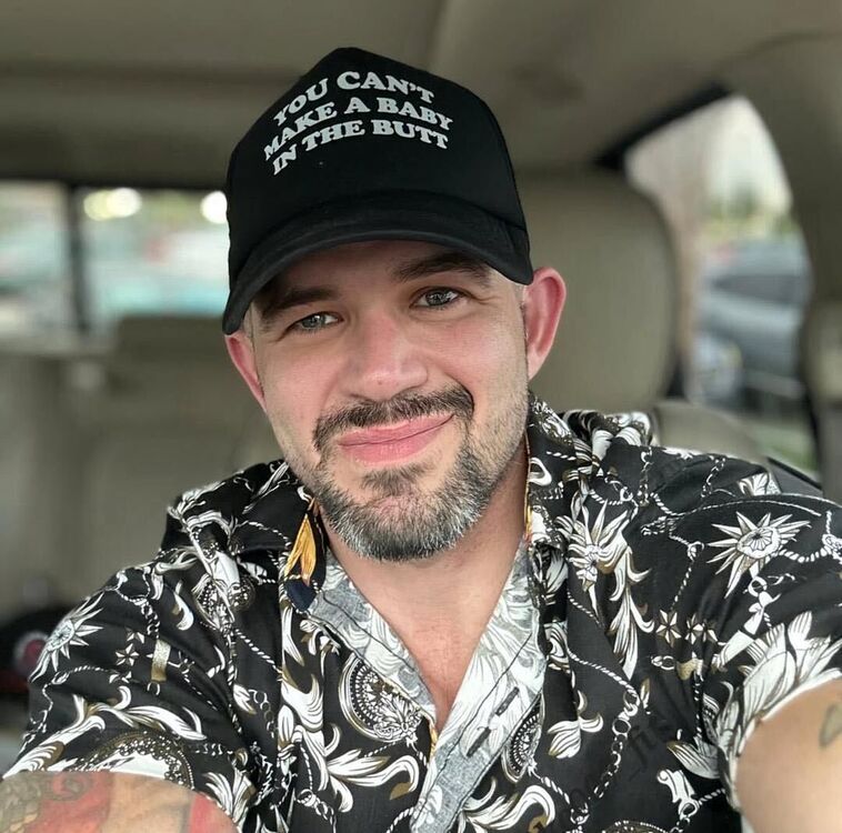  53117611  Albert Logan, 43 ,    