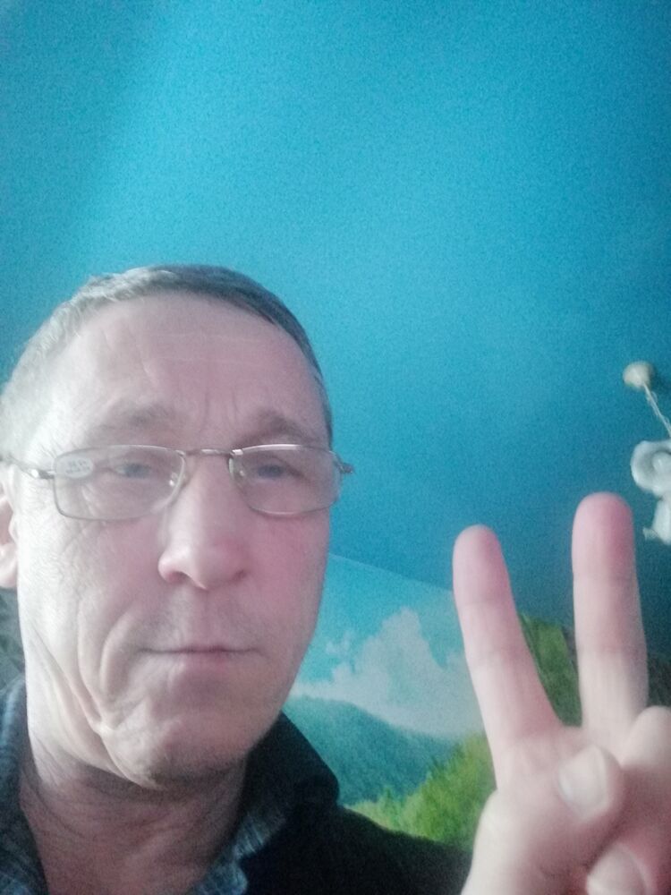  42056621  , 62 ,    