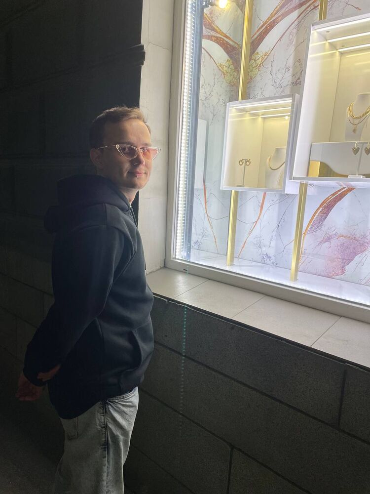 ���� 42726281 ����� ��������, 24 ����, ���� ���������� � ��������