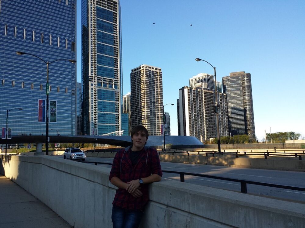  5198161  Andrei, 33 ,    