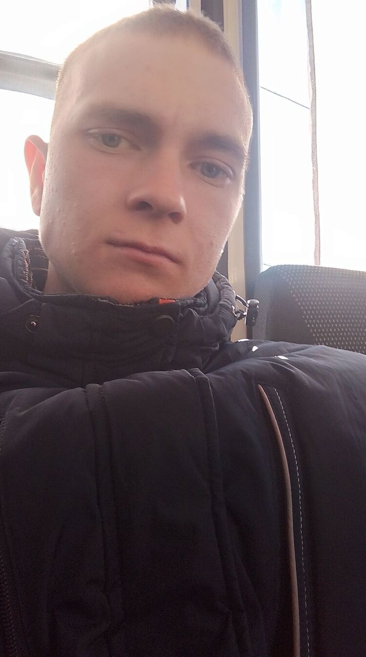  49856931  Vitaly, 20 ,    