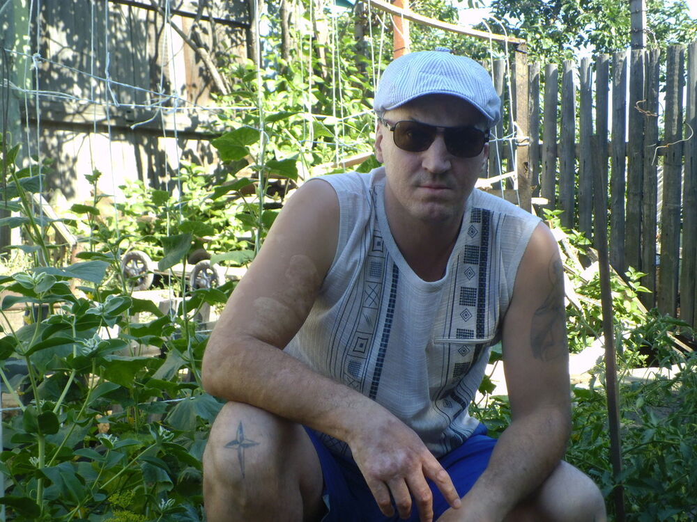  ,   Aleksei, 47 ,  