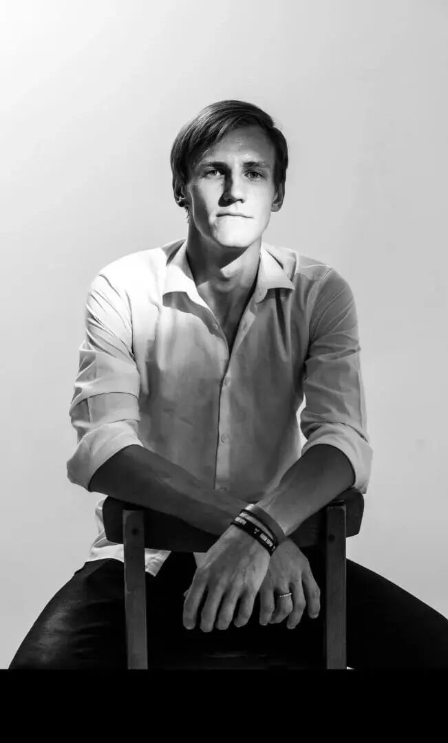   ,   Ilya, 21 ,   ,   , c 