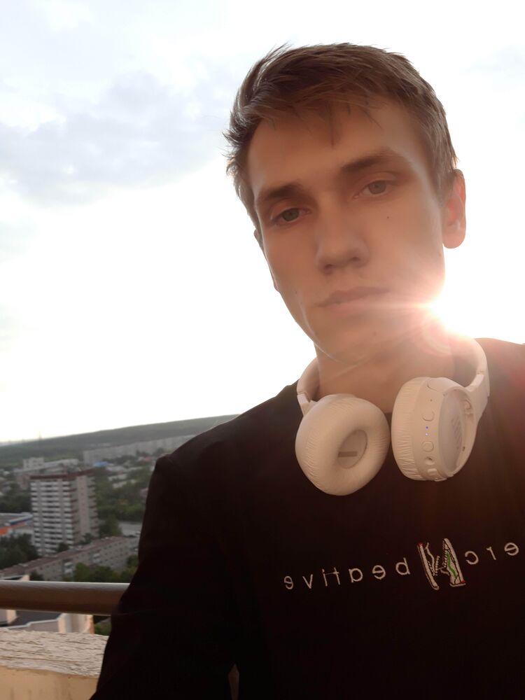  30624051  Dmitry, 26 ,    