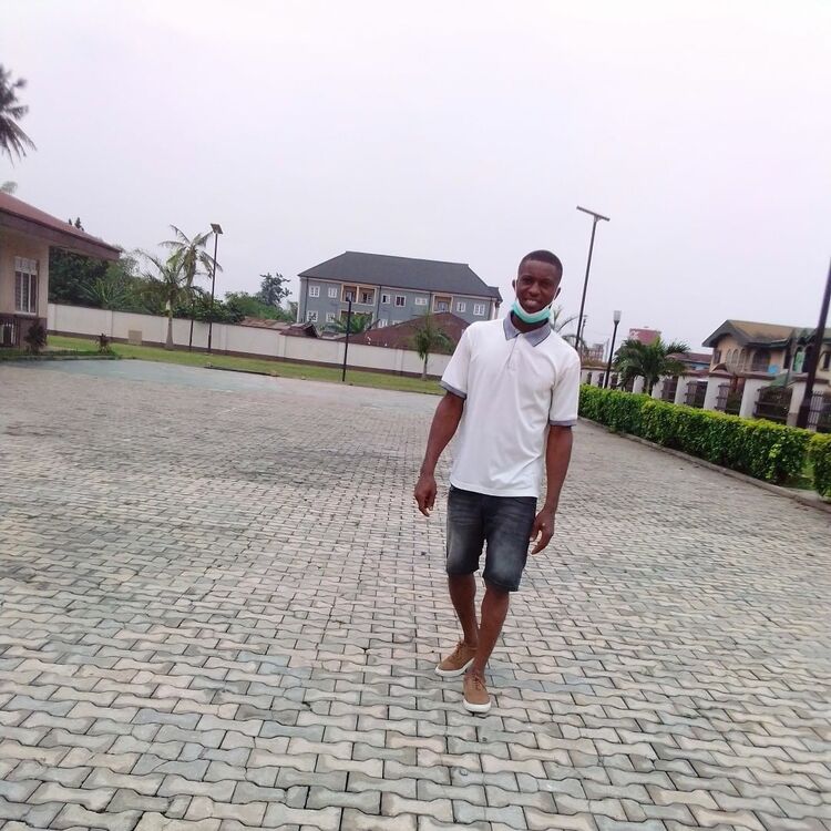  Lagos,   Irunna, 35 ,     , c 