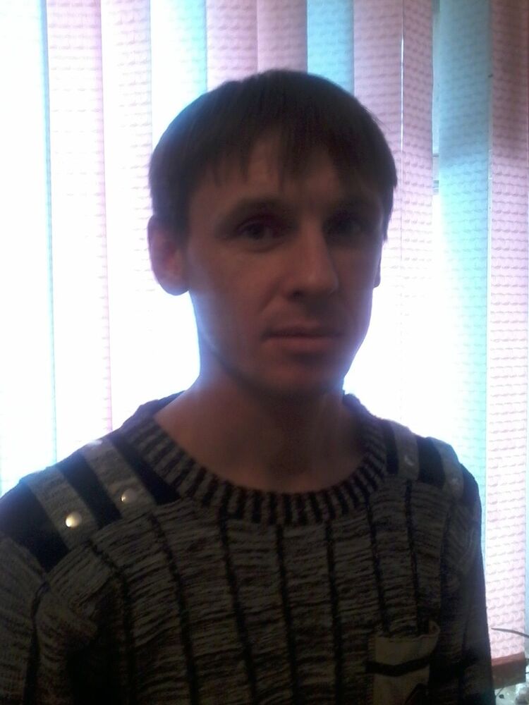  ,   Denis, 46 ,     , c 