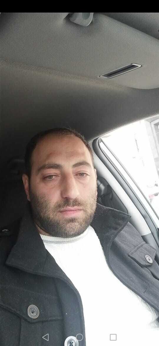  ,   Maksim, 39 ,   ,   
