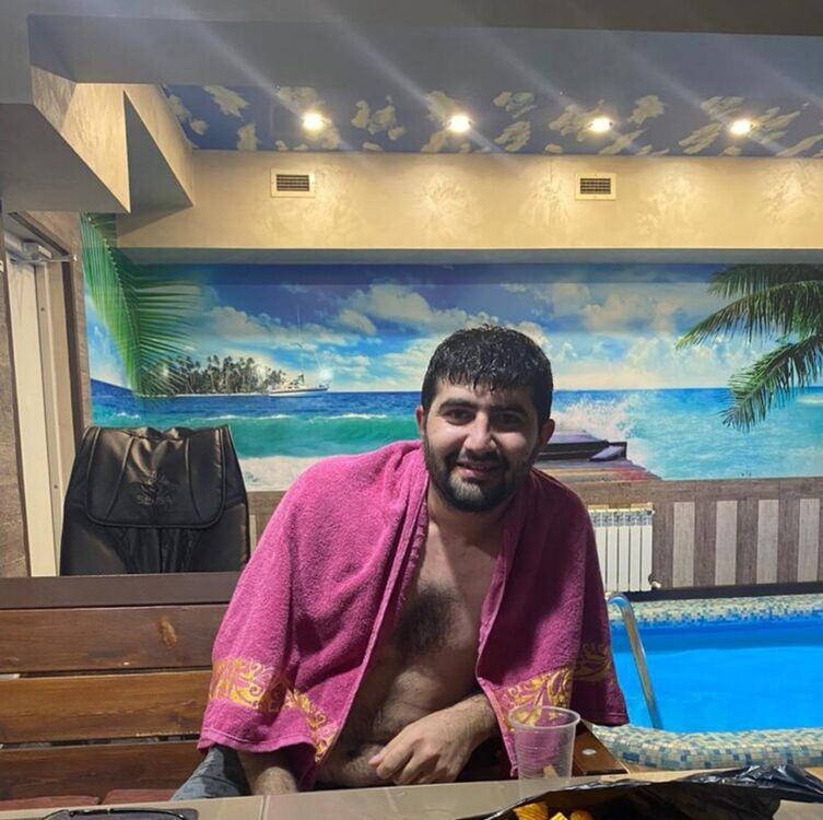  Novy,   , 38 ,   ,   