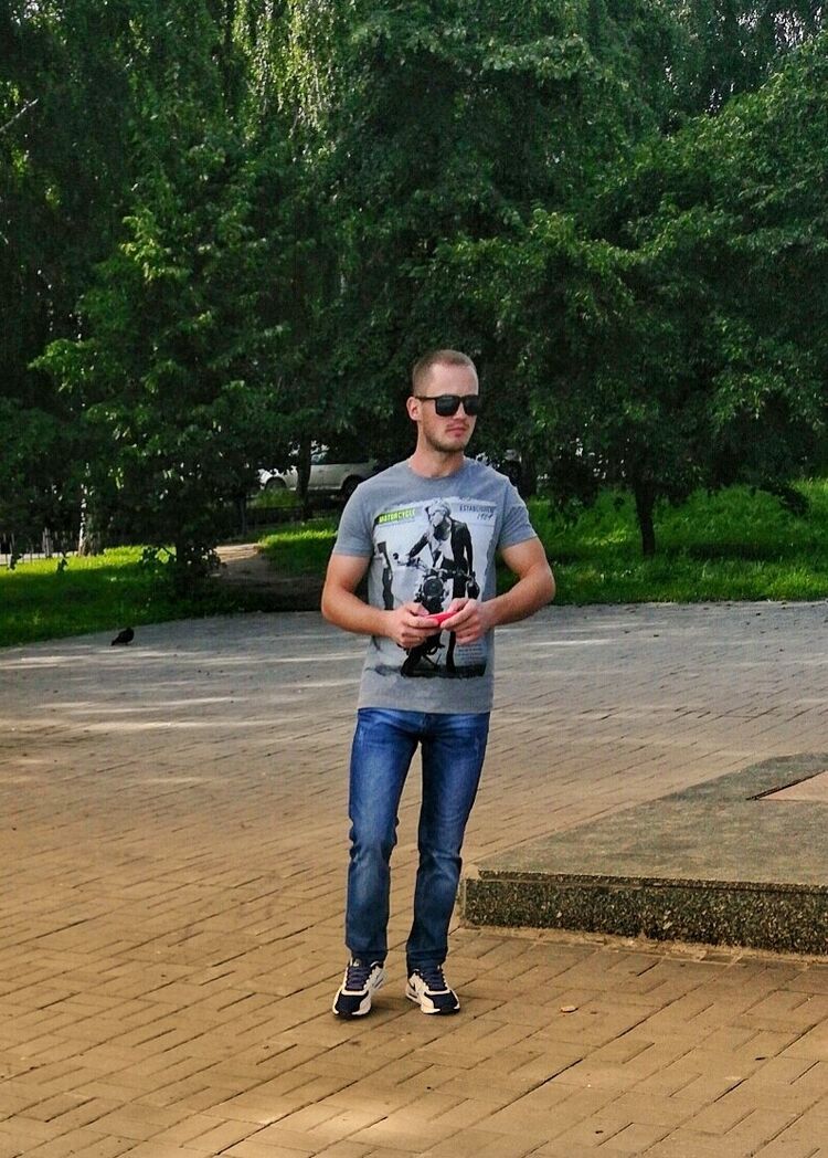 ���� 15664771 ������� �����, 32 ����, ���� ���������� � ������������