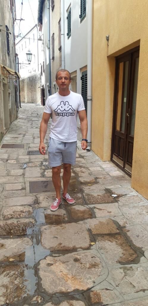  ,   Vasyl, 52 ,   ,   , c , 