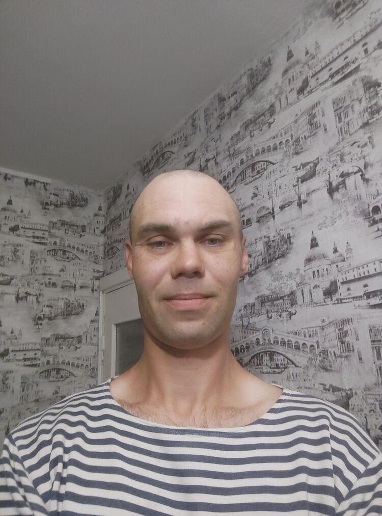  22948951  , 40 ,    