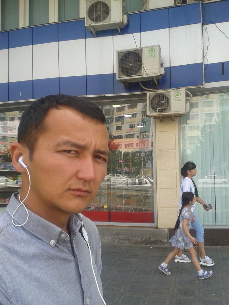  ,   Edmondo, 31 ,   ,   , c 