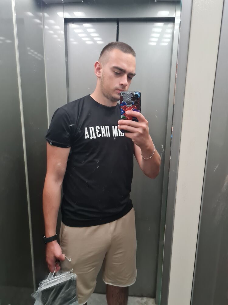  42967081  , 26 ,    