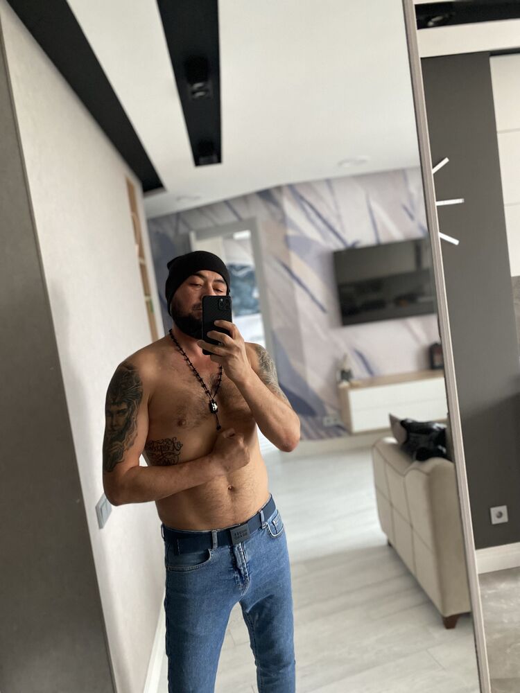  ,   , 43 ,   c , 