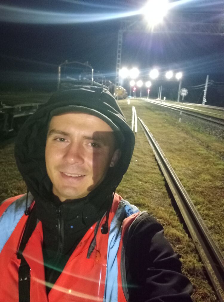  ,   Artem, 33 ,   ,   