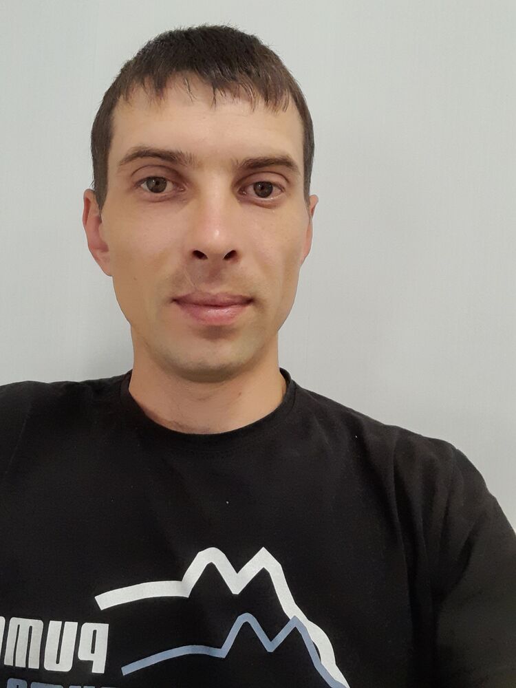  29567701  , 33 ,    