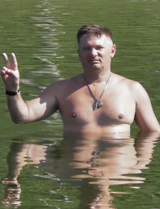  45479961  Oleg, 46 ,    