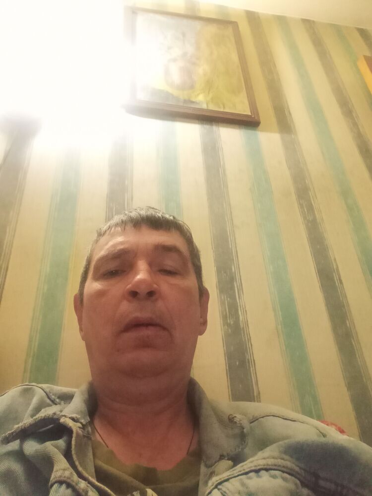  38674981  , 57 ,    