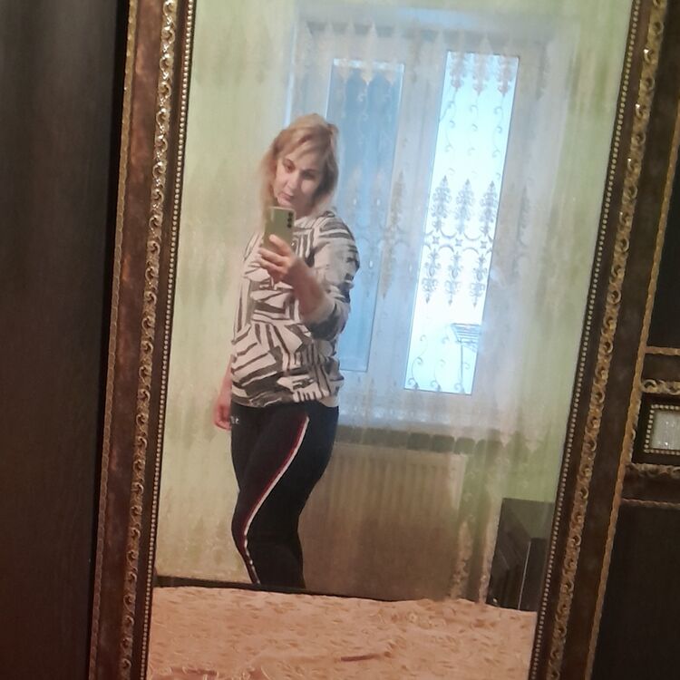 ���� 55502451 ������� LAURA, 42 ����, ���� ���������� � ������