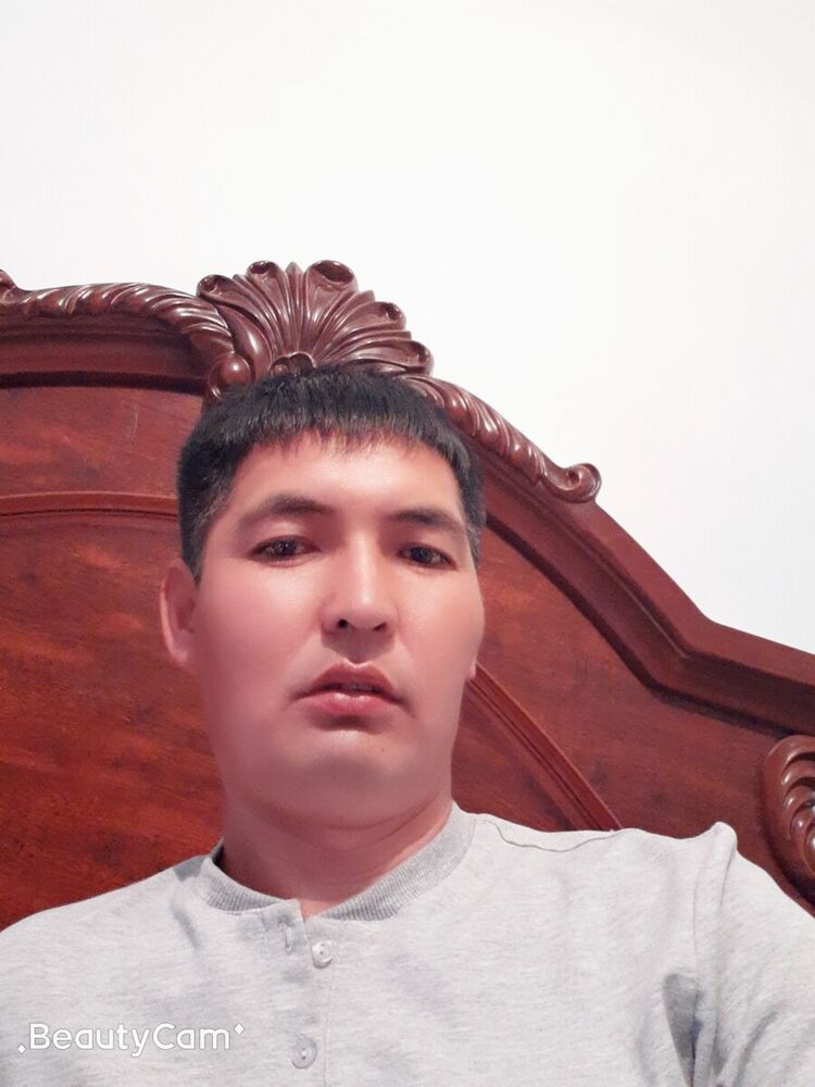  22578631  Kamo KG, 39 ,    
