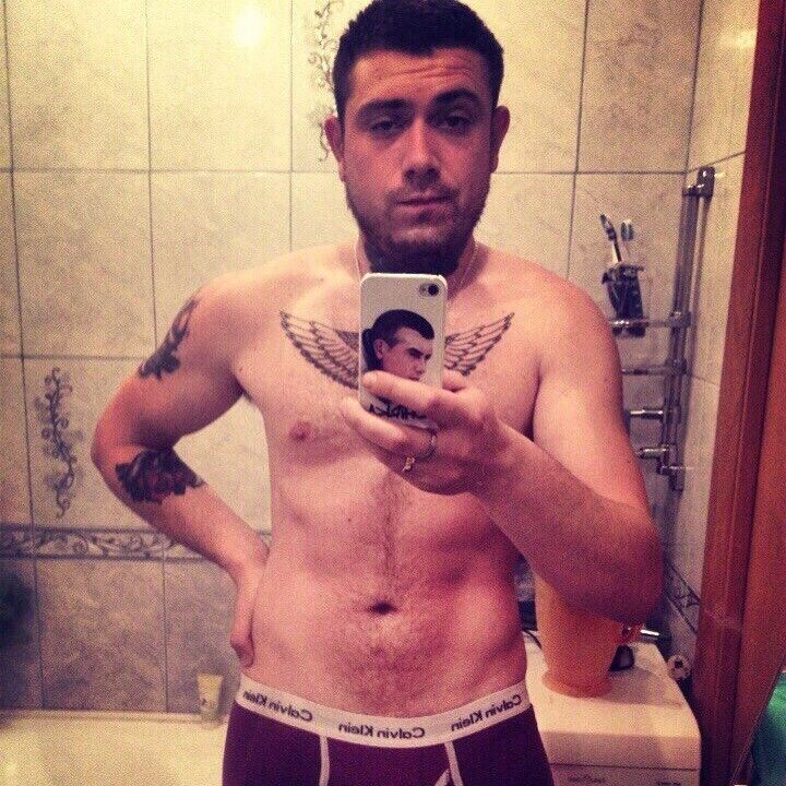  9081461  , 76 ,    