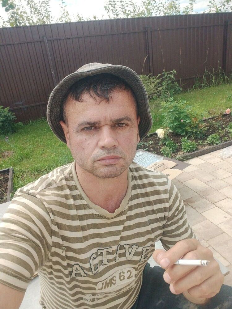  ,   Ruslan, 43 ,   ,   , 