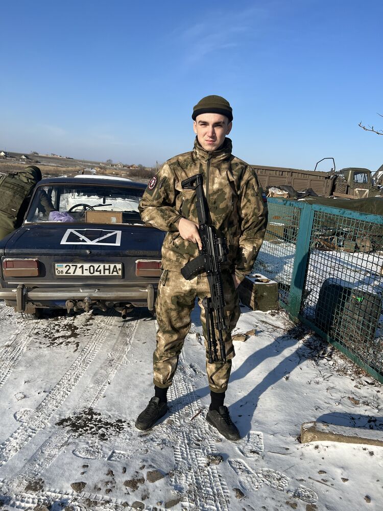  32905291  Evgeniy, 22 ,    