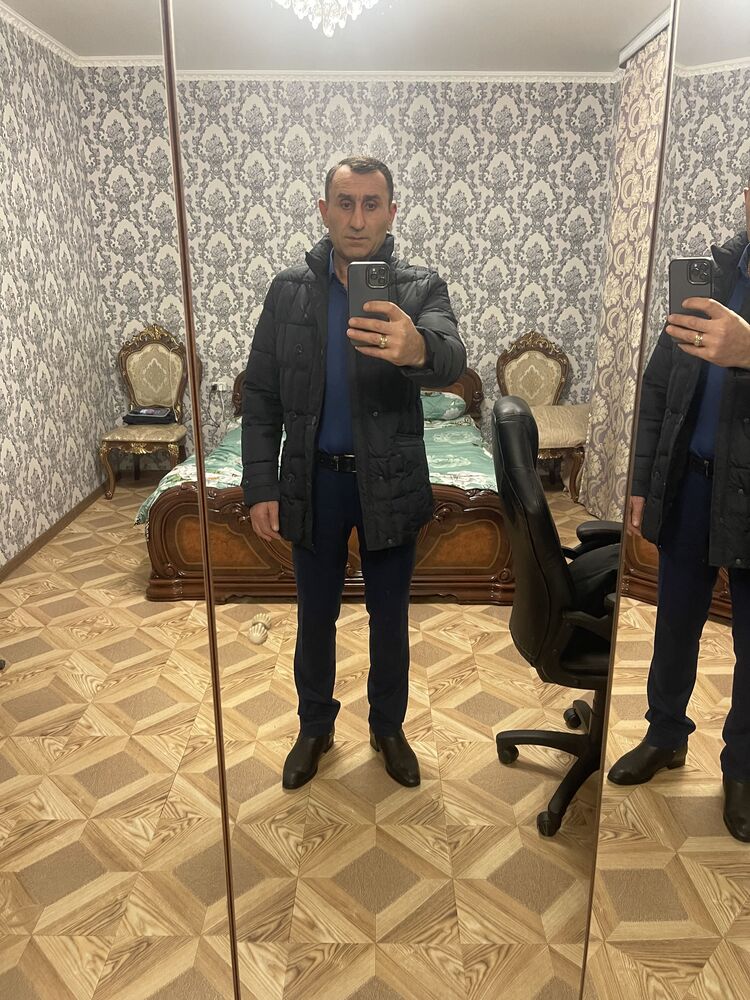  42643841  , 43 ,    