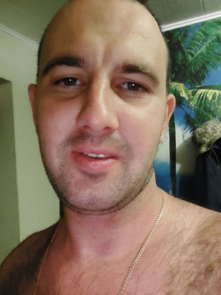  38731381  , 32 ,    