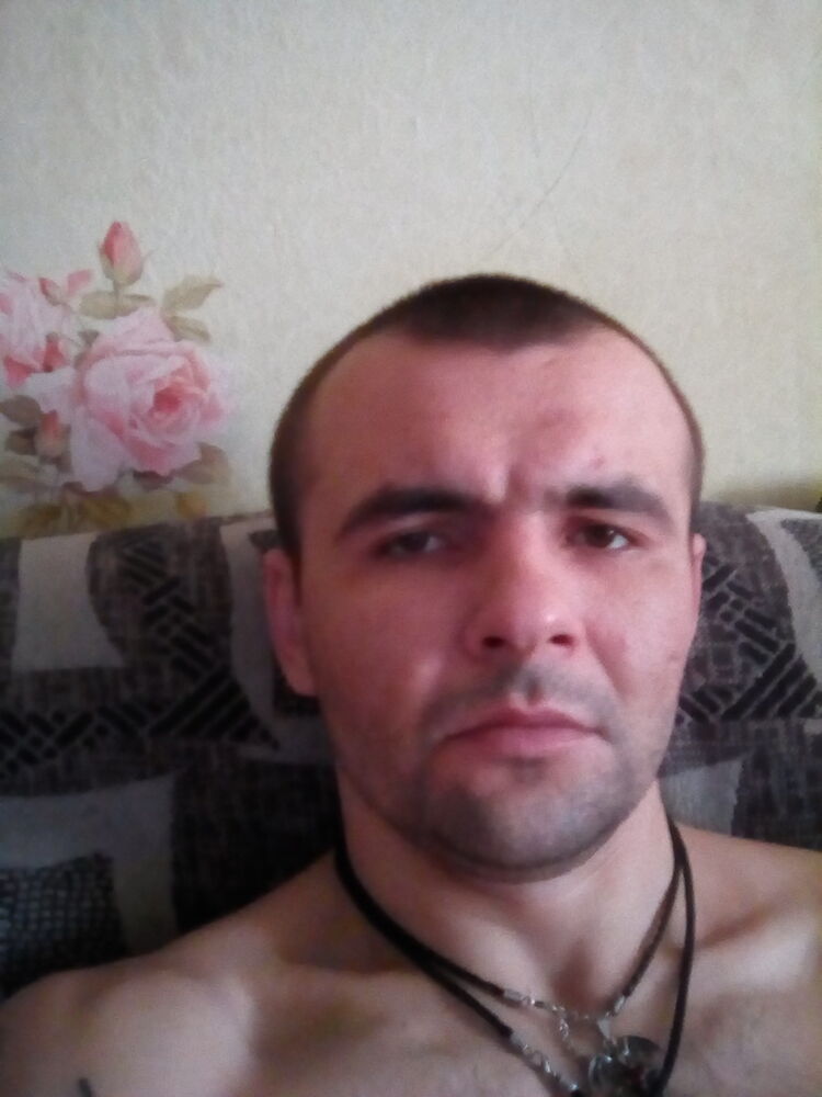  11268591  Sany, 28 ,    