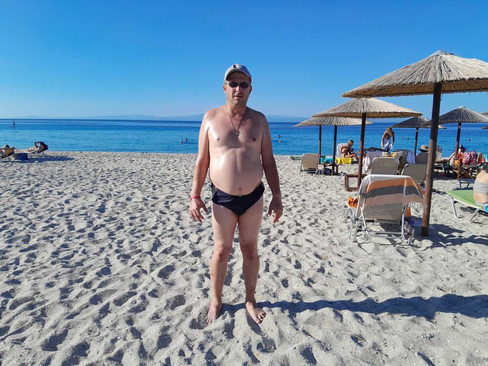  ,   Vitalie, 43 ,   ,   , c 