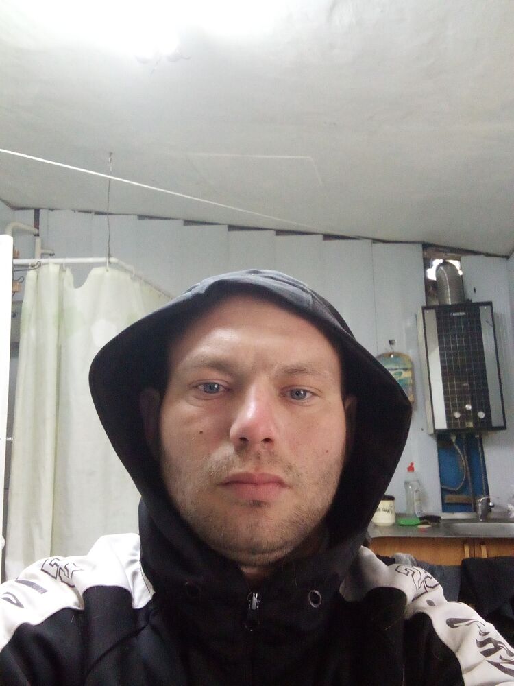  41838061  , 31 ,     