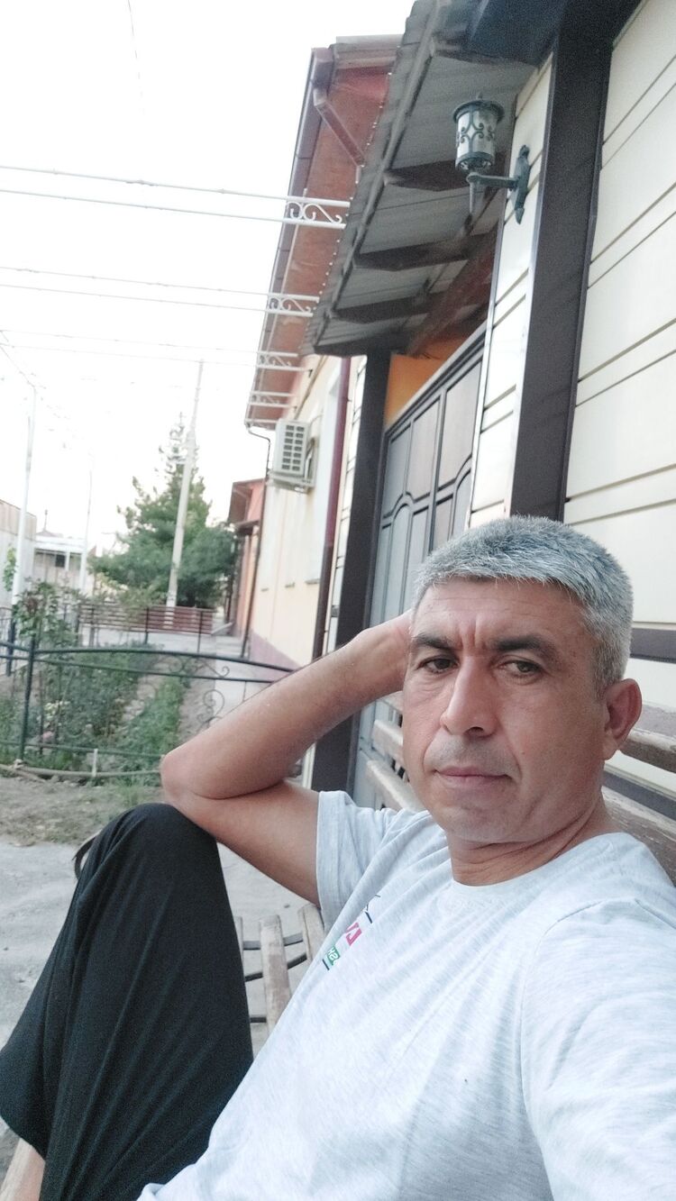  36606701  , 46 ,    