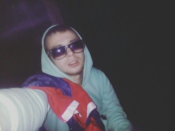  9522861  Nbakaa, 29 ,    