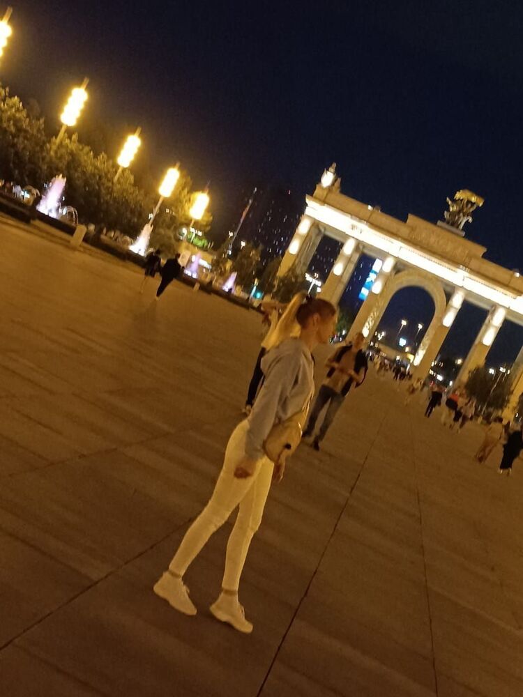  --,   , 43 ,     , c 