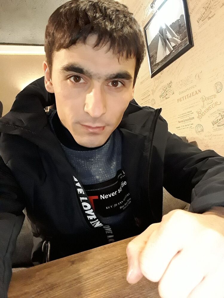  11536631  , 37 ,    -