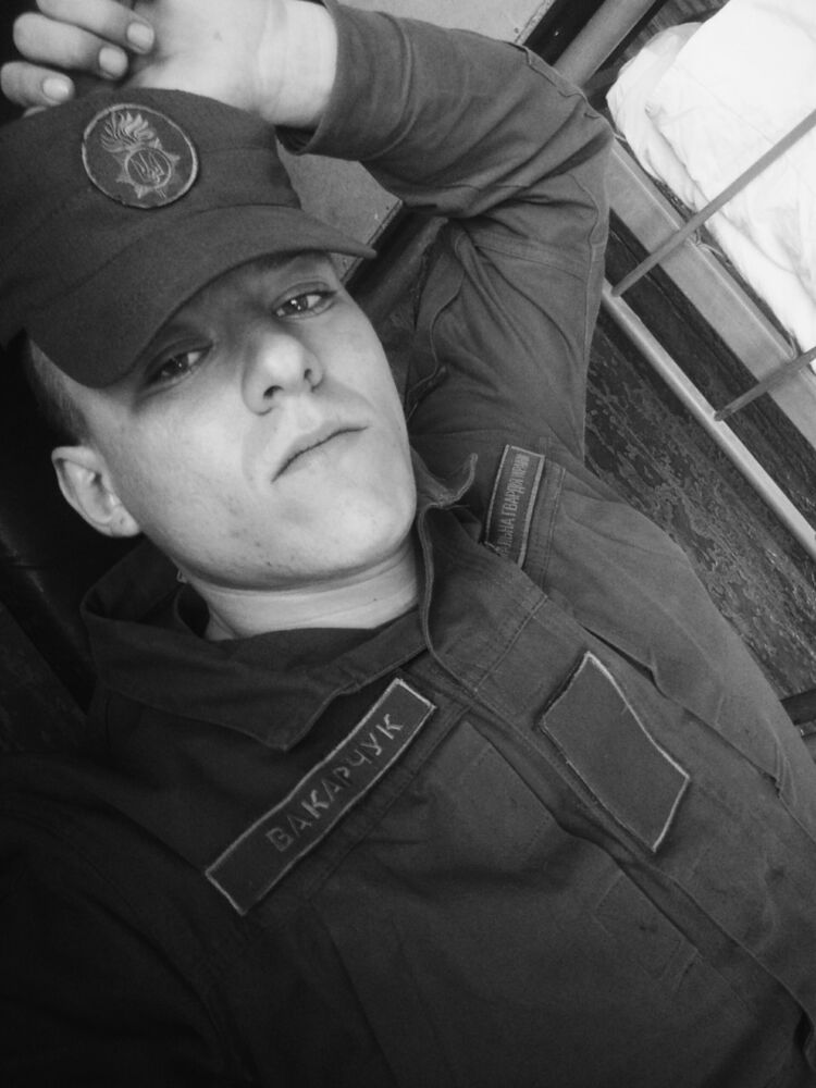  15740281  , 26 ,    